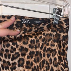 Zara leopard midi skirt - size small